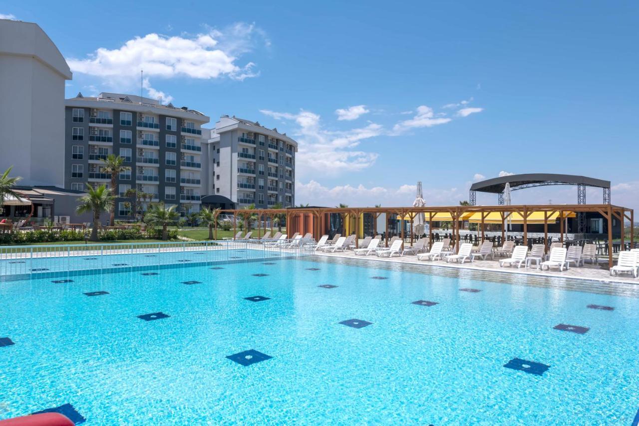 Royal Towers Lara Hotel Kemeragzi Esterno foto